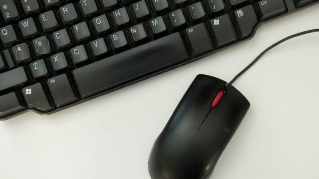 Baden-Württemberg: Mann wegen Kindesmissbrauchs über Internet angeklagt