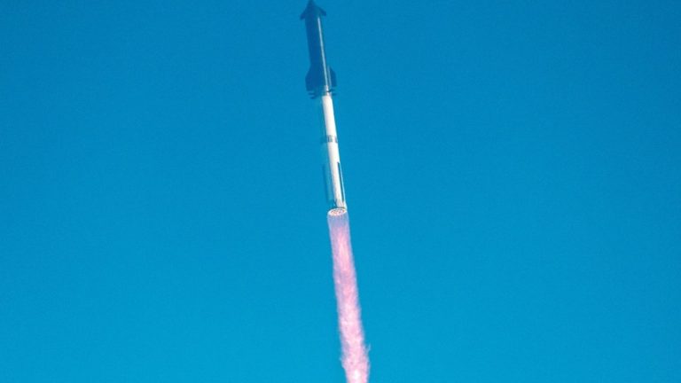 Neuer Testflug der SpaceX-Riesenrakete am kommenden Wochenende geplant