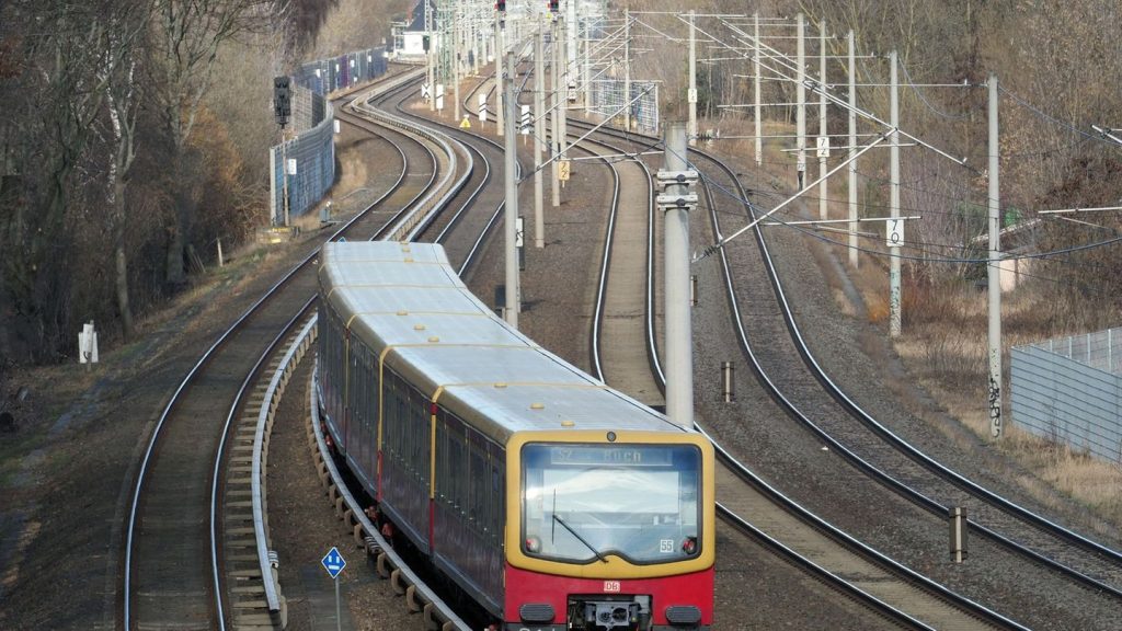 Berufsverkehr: Erneut Störungen im Berliner S-Bahn-Verkehr