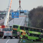 Busunfall mit vier Toten bei Leipzig: Fahrer wegen fahrlässiger Tötung angeklagt