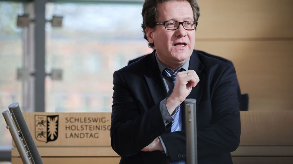 Bildungspolitik: SPD kritisiert Abbau von Lehrerstellen in Schleswig-Holstein