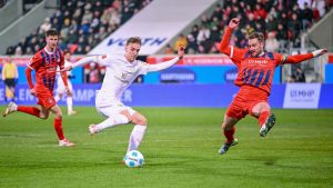 Talent nicht im Pokal-Kader: Ungeklärte Mainz-Zukunft: Wie geht es mit Weiper weiter?