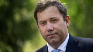 Klingbeil fordert von Kabinettskollegen harte Sparanstrengungen