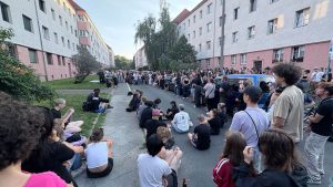 Tötungsdelikt: Menschen demonstrieren nach Tötungsdelikt in Leipzig