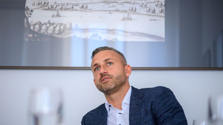 Wahlkampf: Keine Verwaltungserfahrung? Siegmund kritisiert CDU-Spitze
