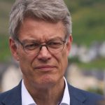 Autobahn: Minister Schnieder: A1-Lückenschluss dringend erforderlich