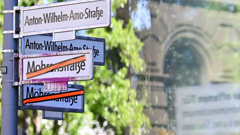 Streit um Straßenname: Gericht stoppt Umbenennung der Berliner Mohrenstraße