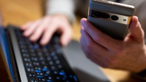Prozess: Radikalisierung im Internet? Prozess gegen 16-Jährigen