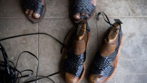 Adidas entschuldigt sich in Mexiko für Verwendung von indigenem Design bei Schuh-Modell