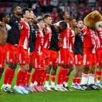Fußball-Bundesliga: Die Bayern rollen los und feiern mit einem Bosse-Handschlag