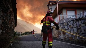 Deutsche im Einsatz: Deutsche Feuerwehrleute jetzt in Nordspanien im Einsatz