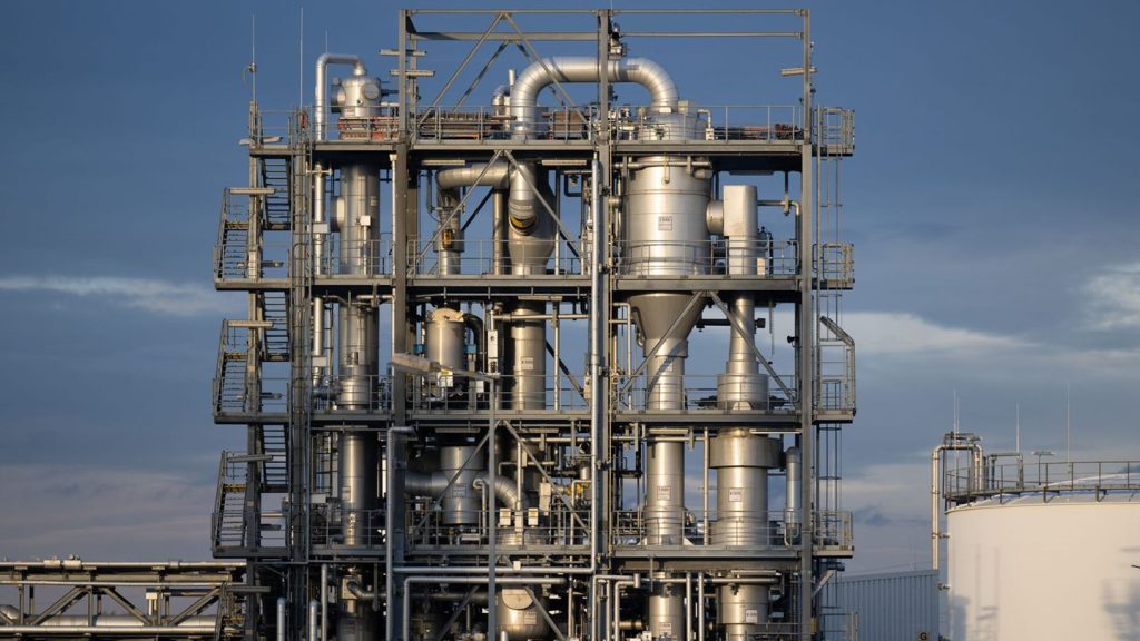 Blindgänger: Fliegerbombe in Chemiewerk wird nächste Woche entschärft