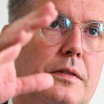 Regierung: Pläne für Nachtragshaushalt und Investitionsoffensive