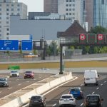 Kontroverse um Autoverkehr: Umstrittenes Teilstück der A100 in Berlin eröffnet