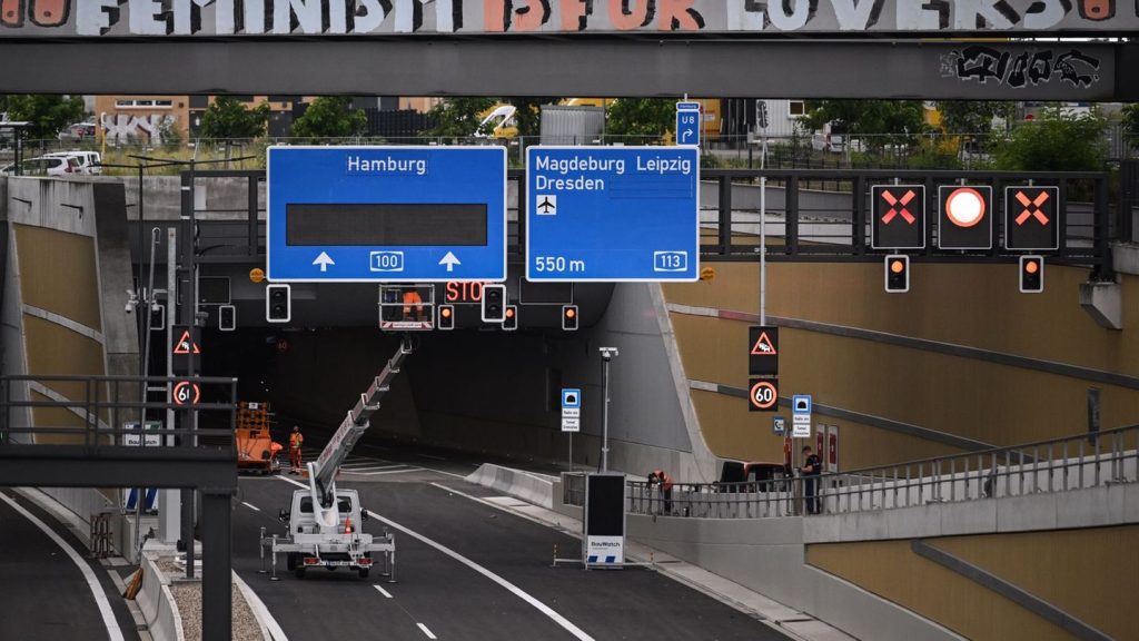 Autoverkehr in Berlin: A100-Verlängerung wird freigegeben – Proteste zur Eröffnung