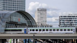Fernverkehr auf der Schiene: Neue Bahn-Verbindungen von Berlin und Leipzig nach Polen