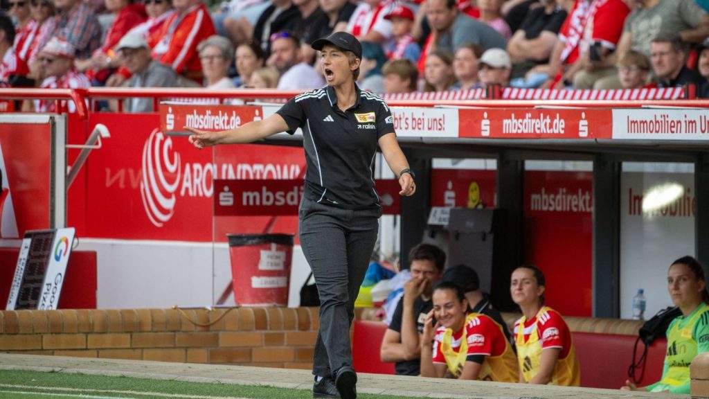 Frauenfußball: Union-Frauen verlieren Generalprobe bei Aston Villa