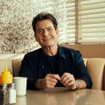 Netflix: Drogen, Absturz, HIV? In dieser Doku über Charlie Sheen soll es keine Tabus geben