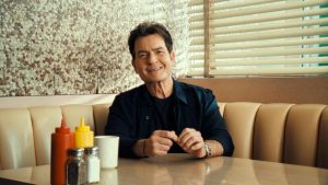 Netflix: Drogen, Absturz, HIV? In dieser Doku über Charlie Sheen soll es keine Tabus geben