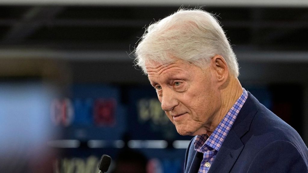 Trump unter Druck: Wie tief sind die Clintons in die Epstein-Affäre verwickelt?