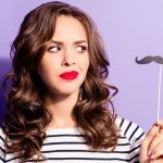 Haariges Problem: Damenbart entfernen – so werden Sie die lästigen Härchen wieder los