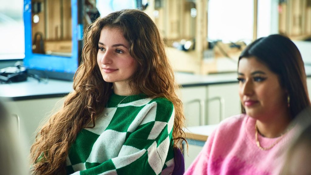 Schule und Aufklärung: Erotikdarstellerin fordert mehr Porno in der Schule
