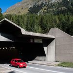 Waghalsige Fahrt: Betrunkener Biker überholt dutzende Autos im Gotthardtunnel