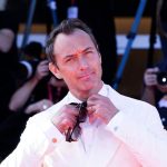 Jude Law in "The Wizard of the Kremlin": Jubel für Putin-Porträt in Venedig