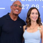 Emily Blunt und Dwayne Johnson: Strahlende Co-Stars in Venedig
