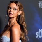 Leute: Dreharbeiten mit dem Vater – Lilah Pate über Druck am Set
