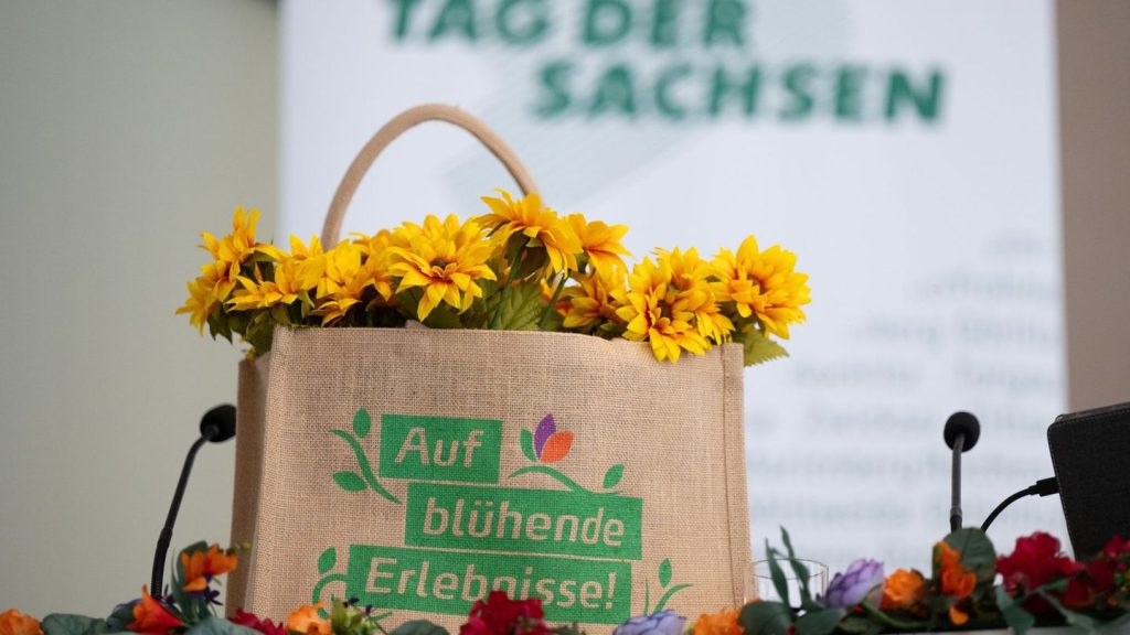 Volksfest: "Tag der Sachsen" startet mit Regen - 250.000 Gäste erwartet