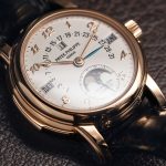 Auktion in Stuttgart: Luxus-Uhr wechselt für Hunderttausende Euro den Eigentümer