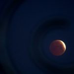Totale Mondfinsternis am Sonntag am Abendhimmel sichtbar
