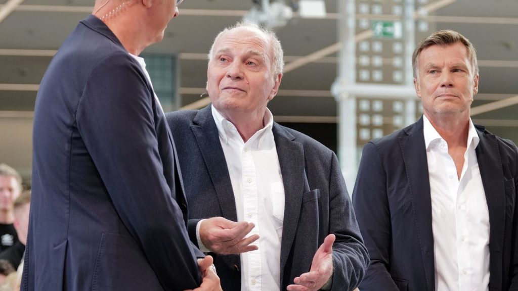 Transfer-Sommer: Hoeneß über Eberl: "Max ist ziemlich empfindlich"