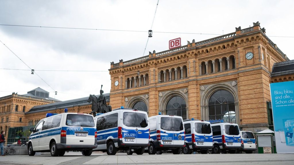 Hannover: Bundespolizei: "Messer gehören nicht in den Hauptbahnhof"