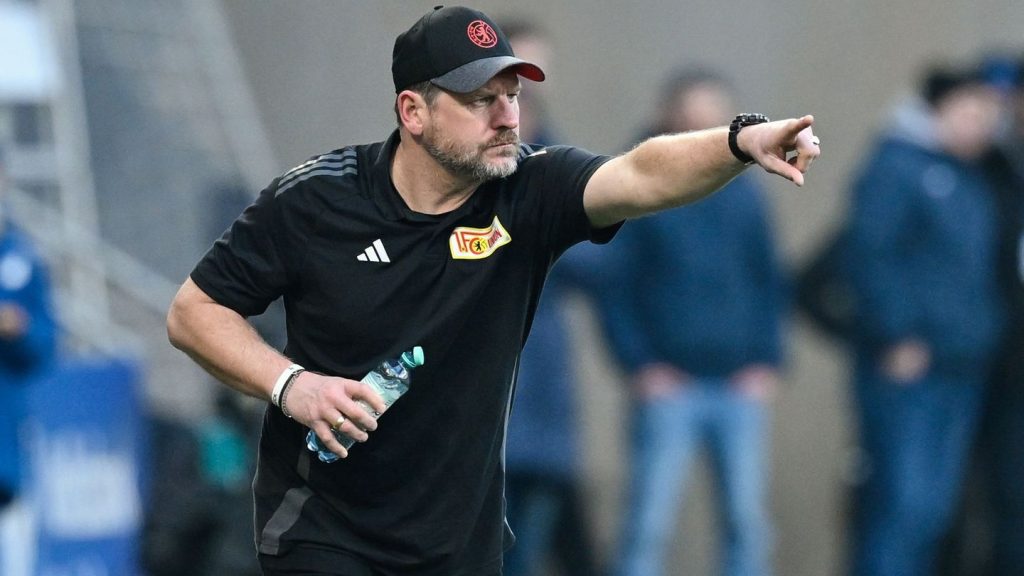 Fußball-Bundesliga: Baumgart will mehr Torgefahr: "Langer Weg"