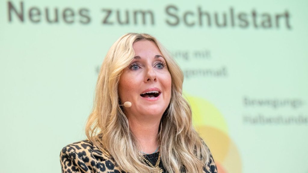 Bildung: Schuljahr startet mit mehr Schülern und unklarer Perspektive