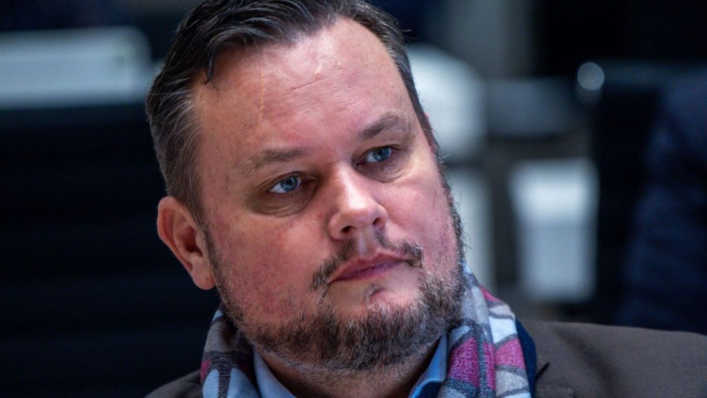 Nordost-FDP in schwerer Krise: Showdown im November - Nordost-FDP vertagt Führungsfrage