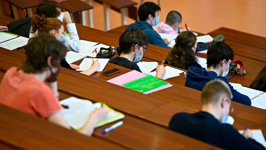 Zahl der Hochschulabschlüsse in Deutschland um 1,9 Prozent gestiegen