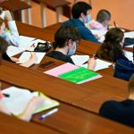 Zahl der Hochschulabschlüsse in Deutschland um 1,9 Prozent gestiegen