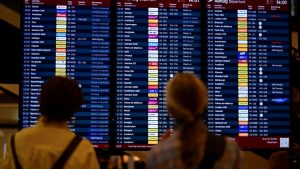 Längere Wartezeiten an europäischen Flughäfen nach Cyberattacke auf Check-In-Systeme
