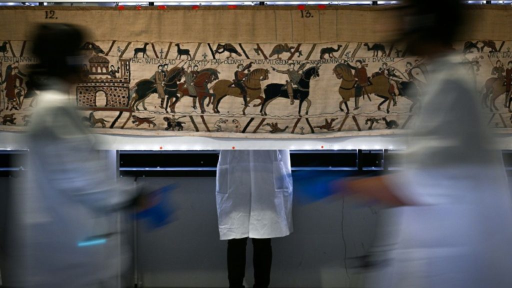 Elysée hält an geplanter Leihgabe des Wandteppichs von Bayeux an London fest