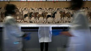 Elysée hält an geplanter Leihgabe des Wandteppichs von Bayeux an London fest