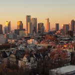 Studie der Großbank UBS: Immobilienpreise in Frankfurt und München deutlich gesunken