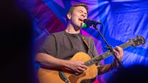 Musiker "abgeführt": "Wackelkontakt" auf Wiesn-Wache - Oimara bei Polizei
