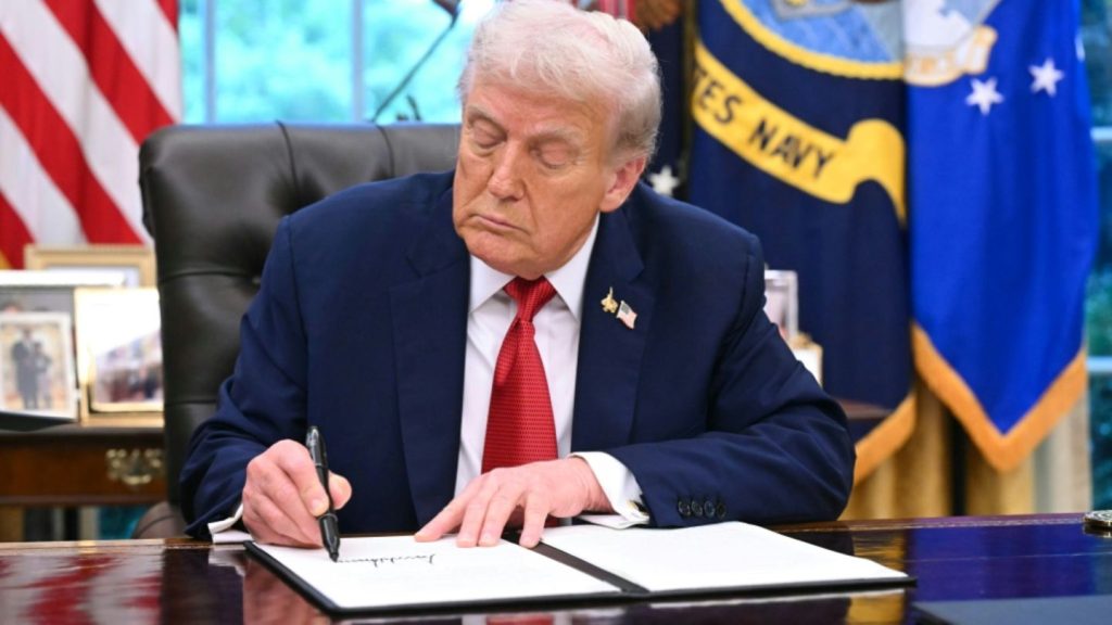 Trump-Dekret: Angestrebter Tiktok-Deal erfüllt Anforderungen für Weiterbetrieb in USA