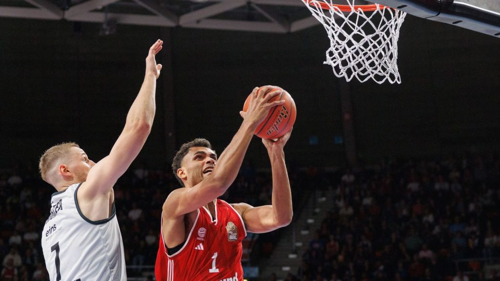 Saisonstart: Bayern-Basketballer starten mit Sieg in neue Saison