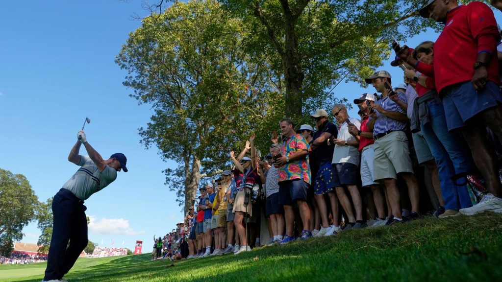 Kontinentalvergleich: Trotz Trump: Europas Golfer glänzen beim Ryder-Cup-Auftakt