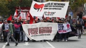 Rund 1200 Teilnehmer: Nach Urteil: Demonstration für mutmaßliche Linksextremistin