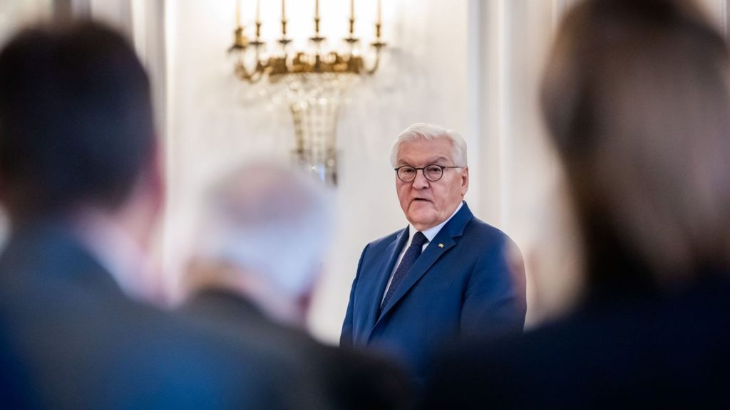 Staatsoberhaupt: "Zeit für Farbwechsel": Union will Bundespräsidenten stellen